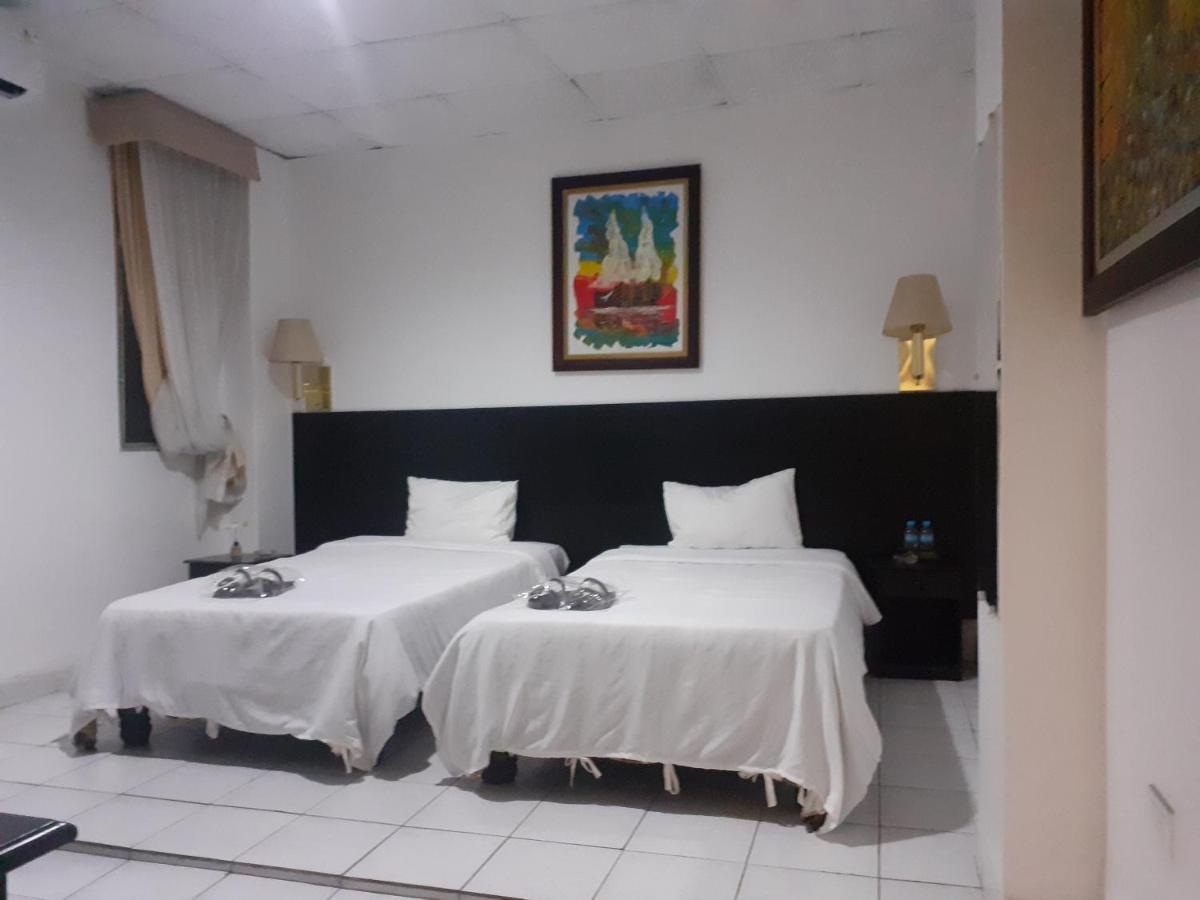 Hotel Doral Guayaquil Exterior photo