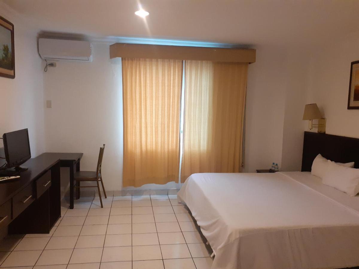 Hotel Doral Guayaquil Exterior photo